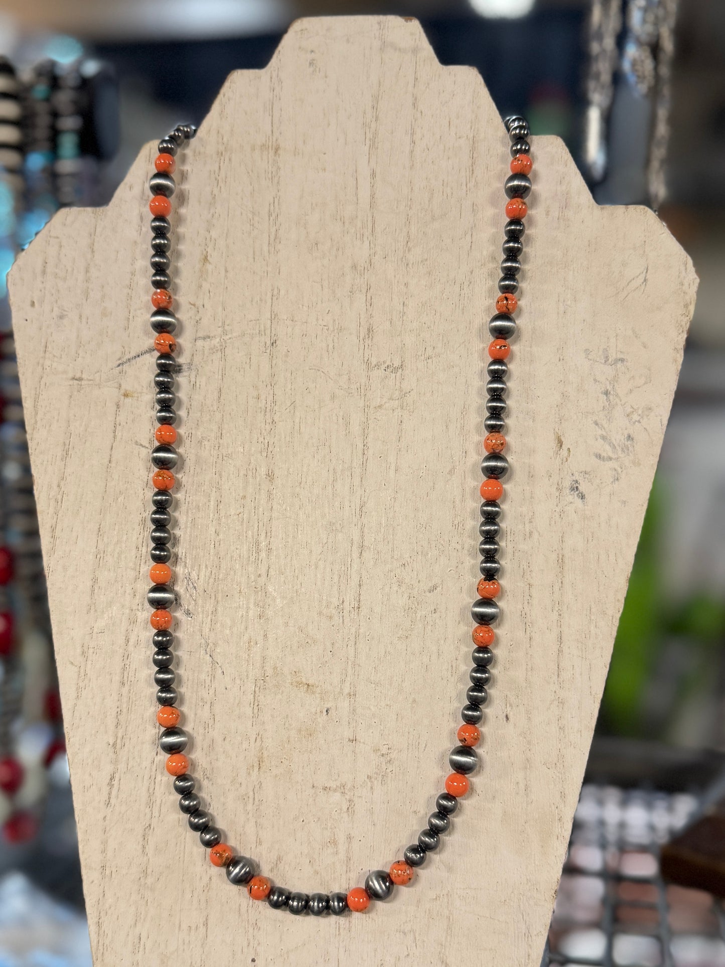 {Peaches} Orange & Pearl Necklace