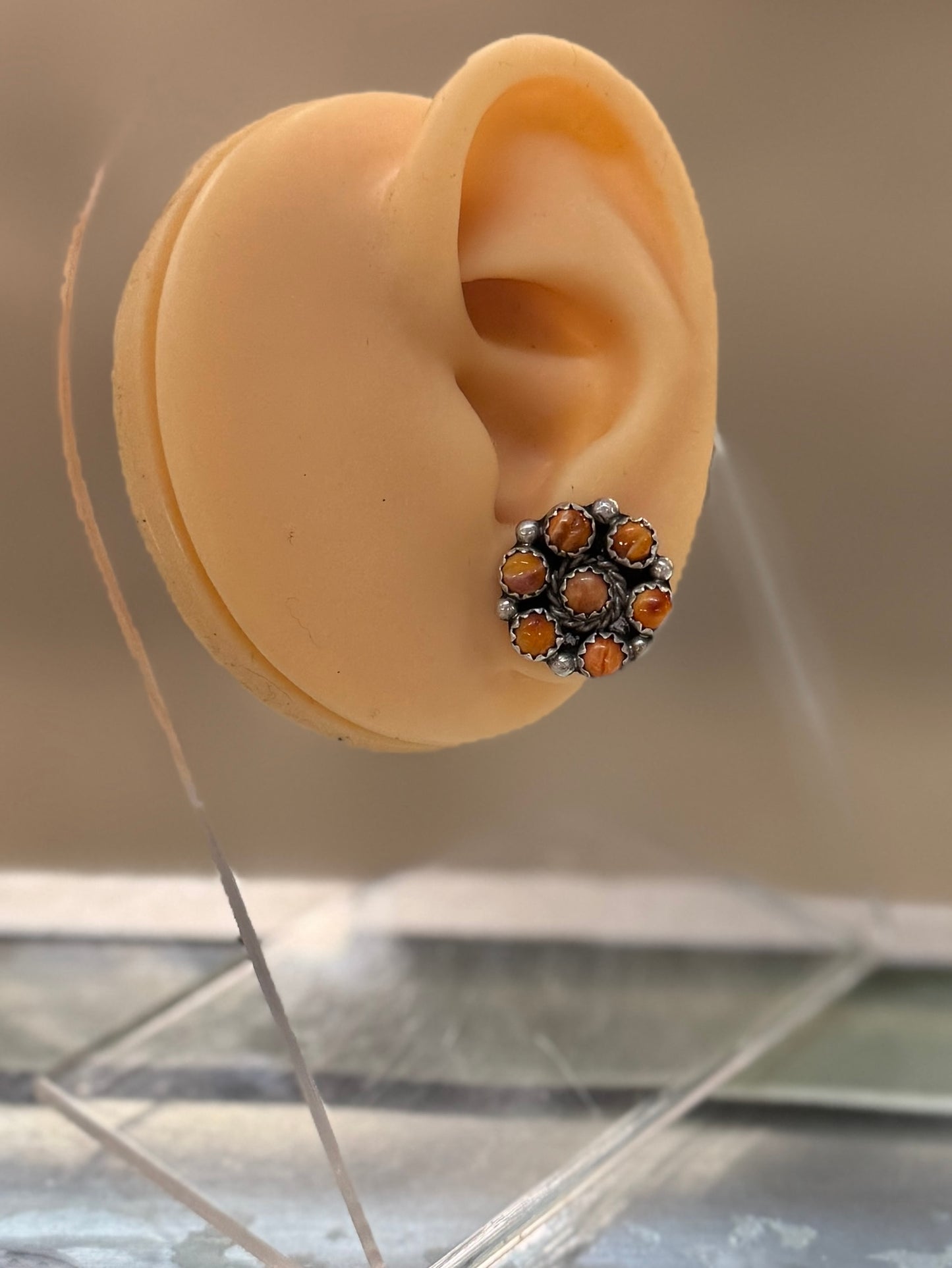 Small Spiny Oyster Round Stud Earrings