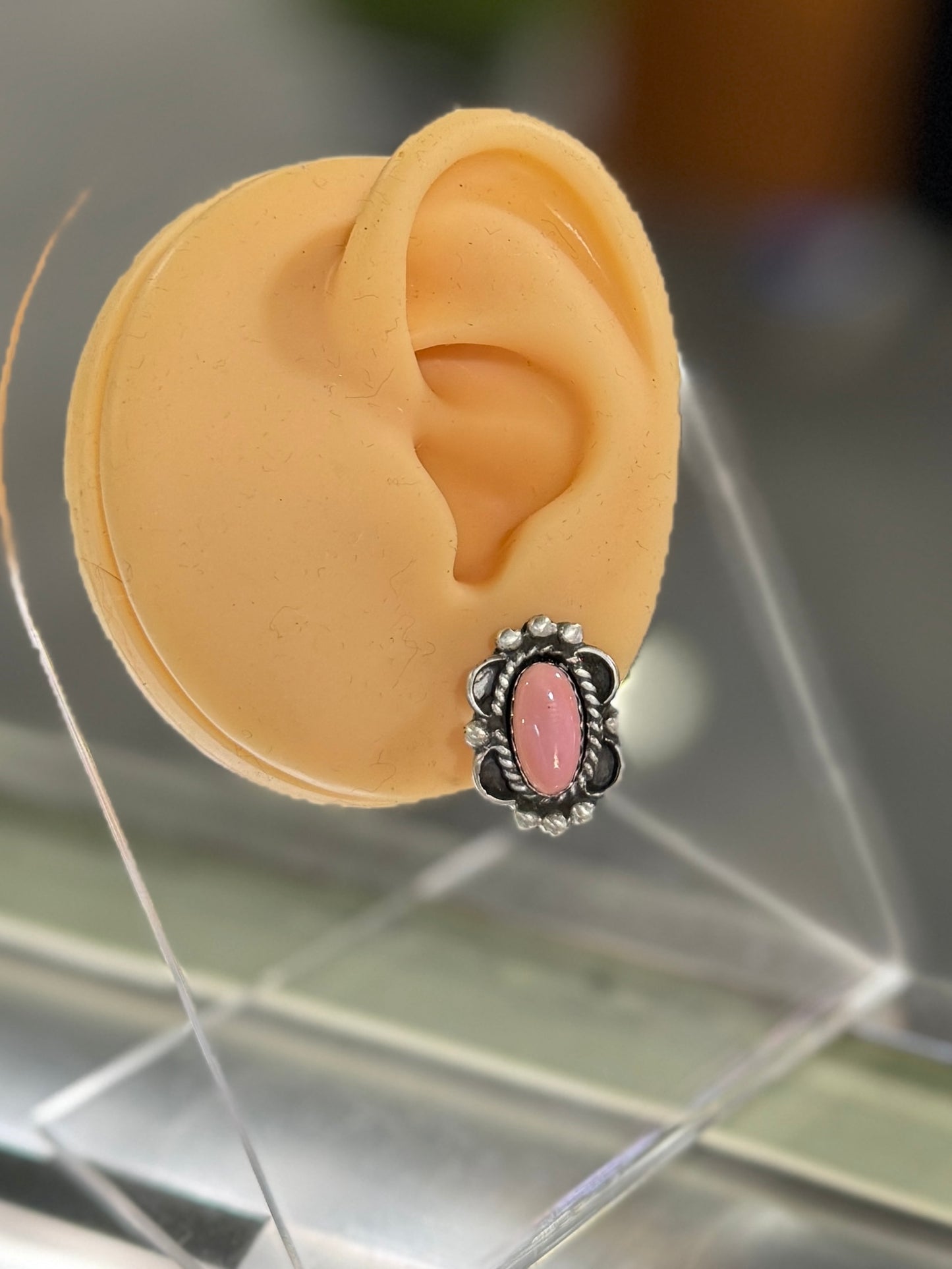 Pink Conch {Del Rey} Post Earrings