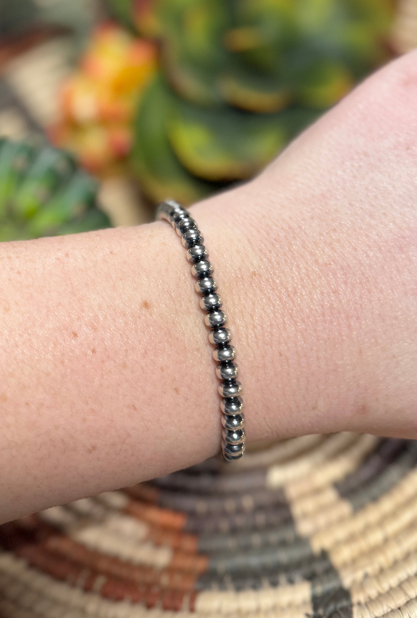 {Blue Bonnet} 6mm Rondelle-Spacer Pearl Bracelet
