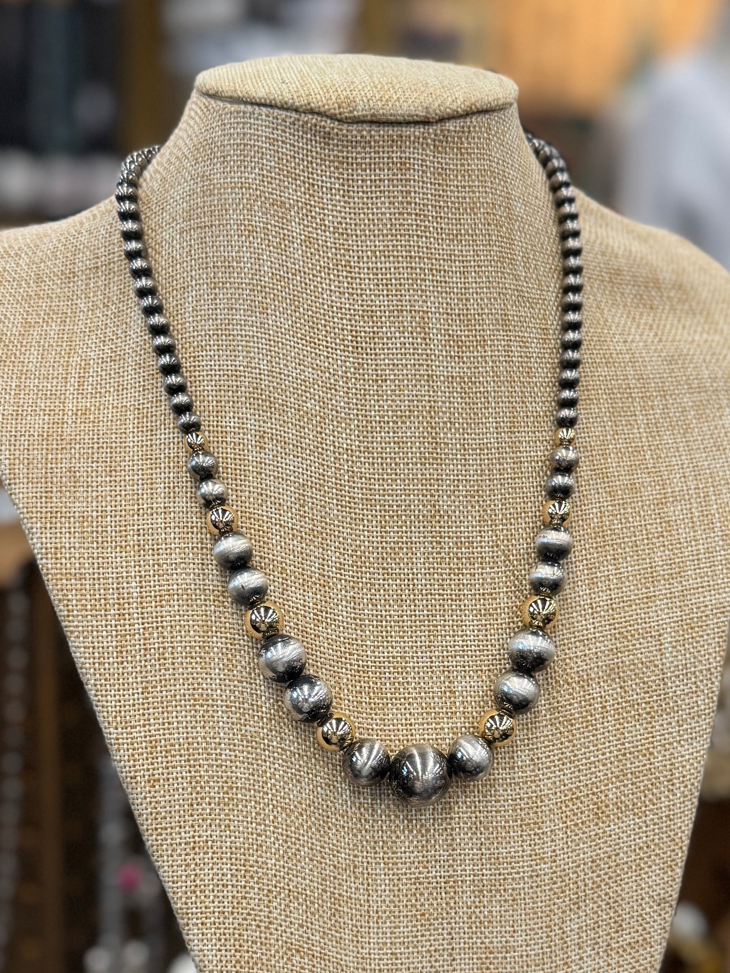 Graduated Gold & Pearl Necklace