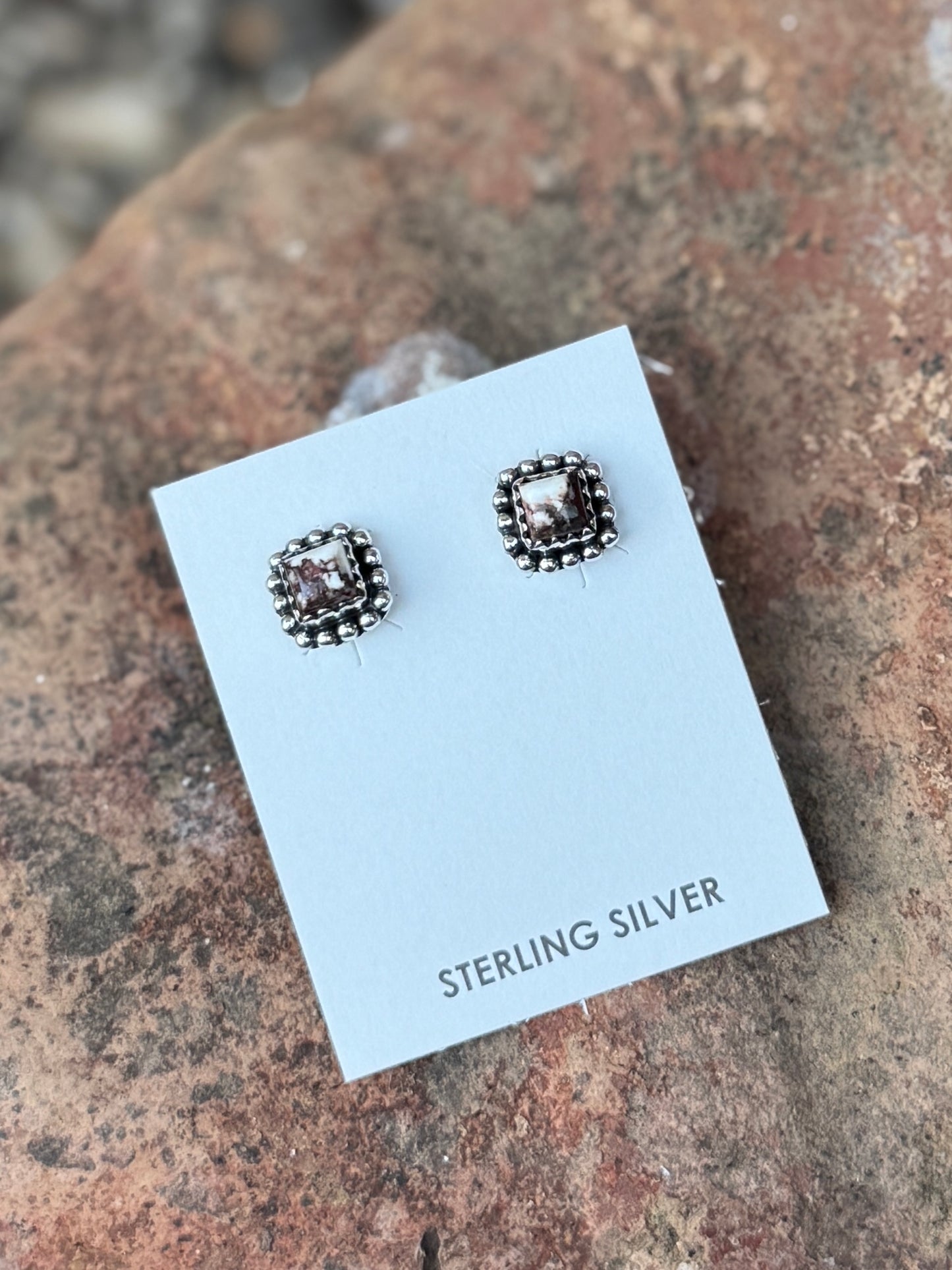 {Everyday} Wild Horse Sterling Stud