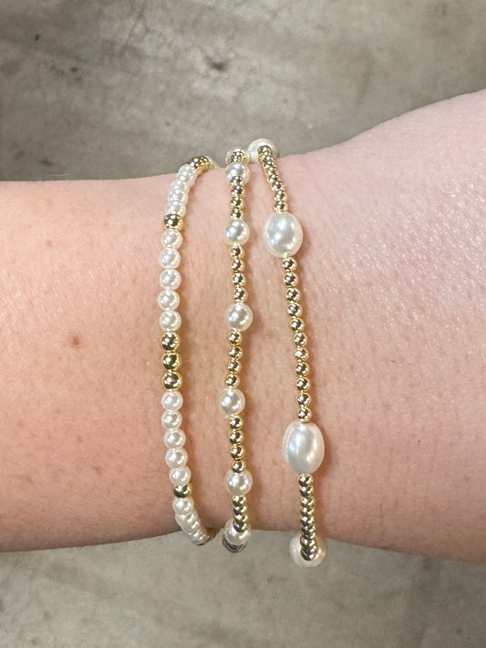 Pearl & Gold Bead Bracelet