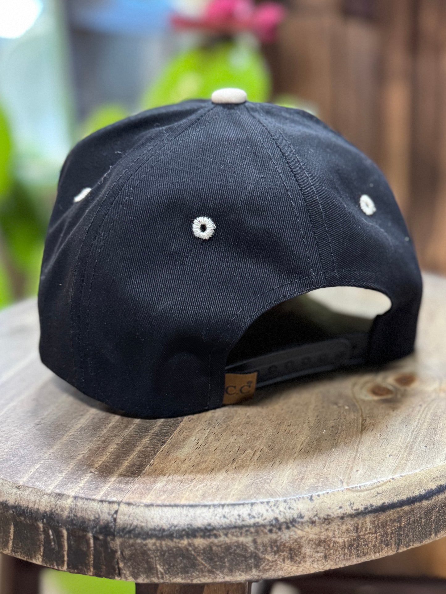 Le Rodeo Embroidered Hat