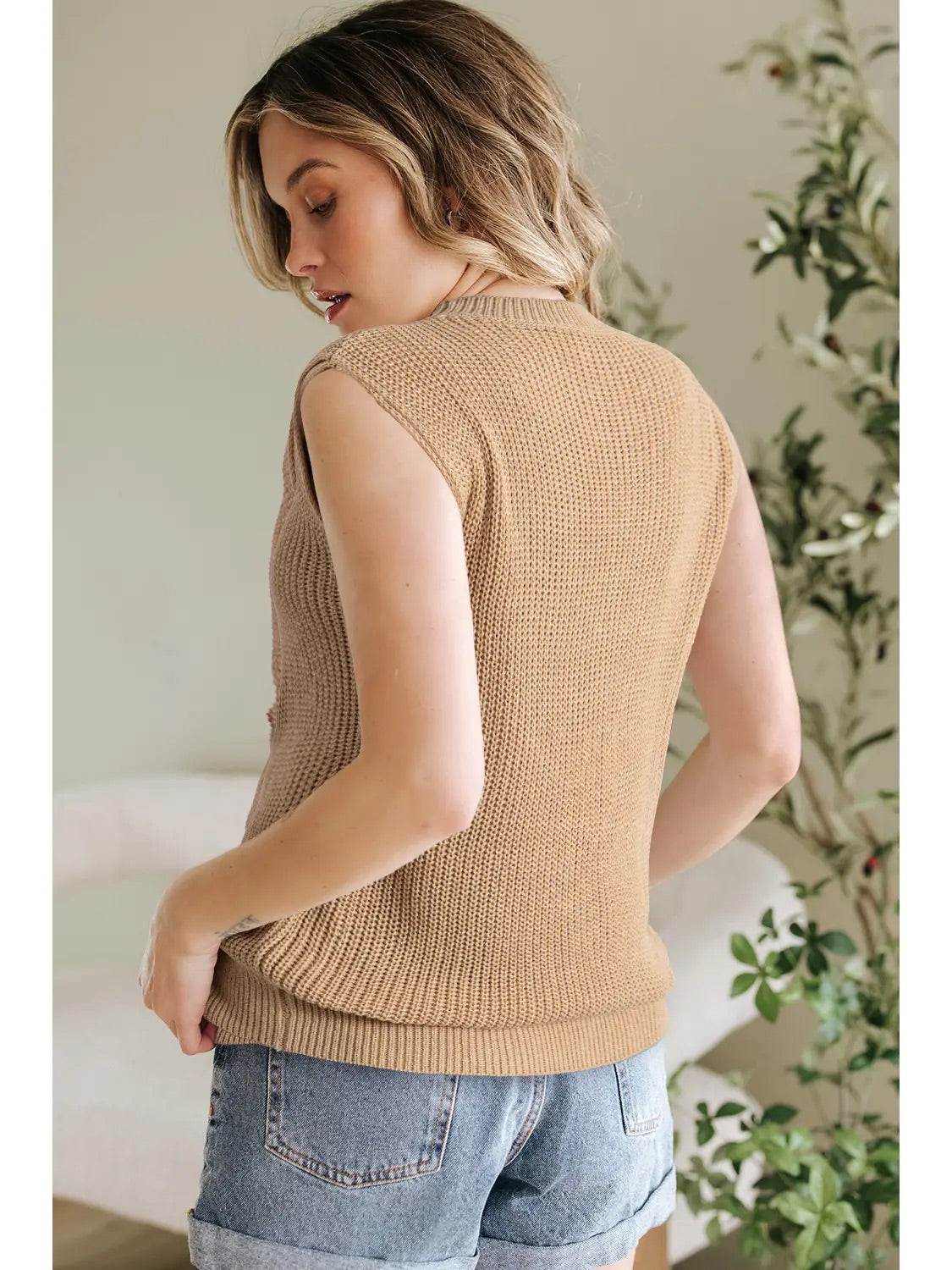 Buckin' Bull Sleeveless Sweater Tank