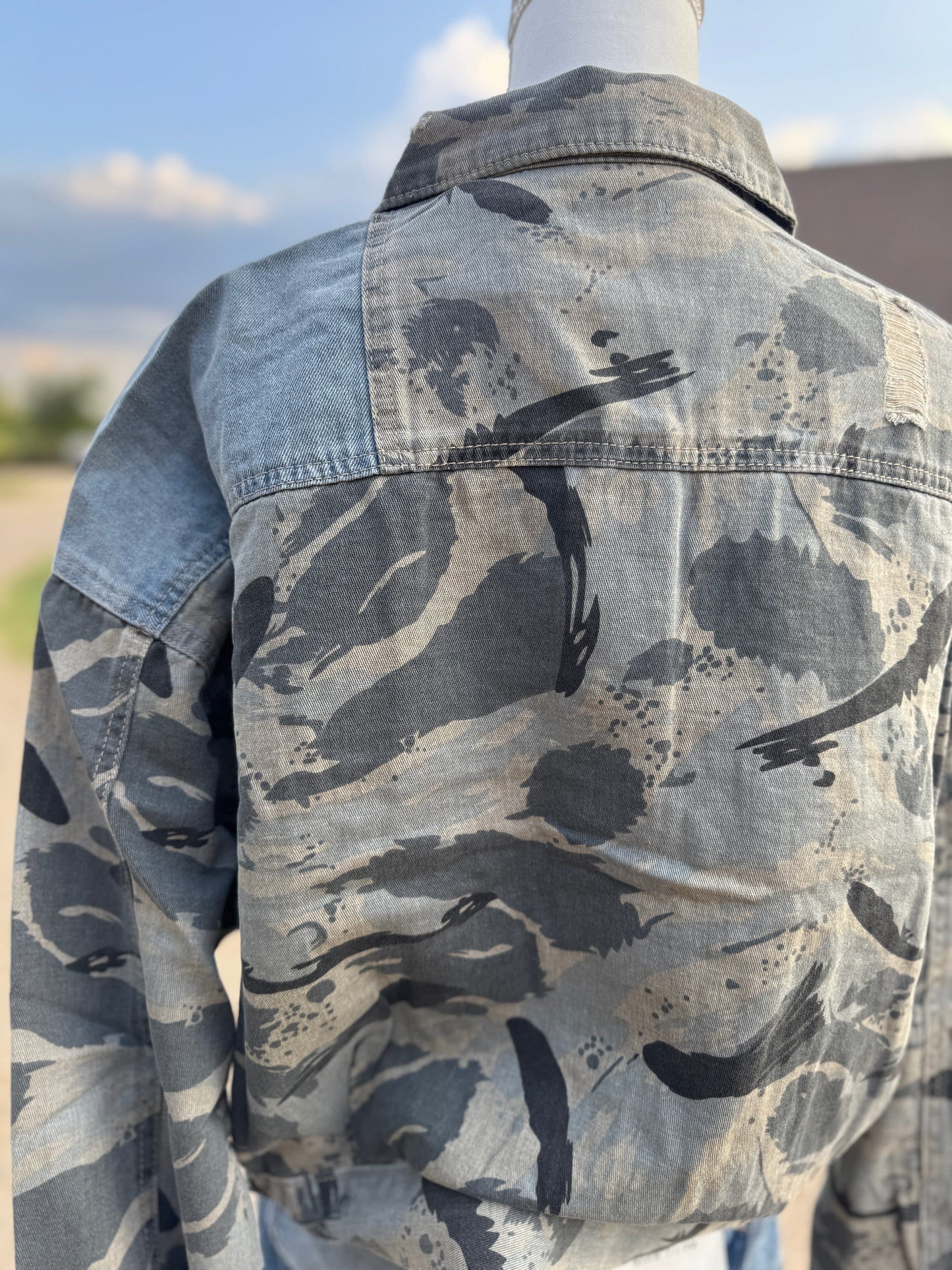 {Off Duty Camo} Jacket