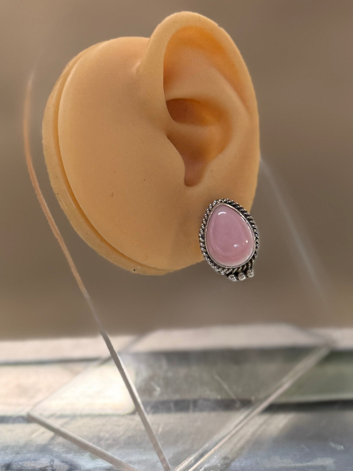 Pink Conch Teardrop Earrings
