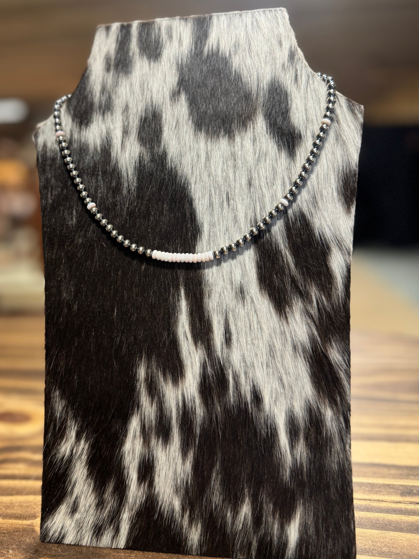 {Sea Waves} Pink Conch & Silver Navajo Pearl Necklace