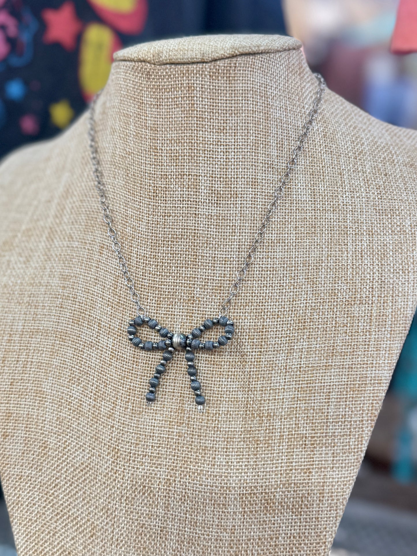{Pepper} Silver Bow Chain Necklace