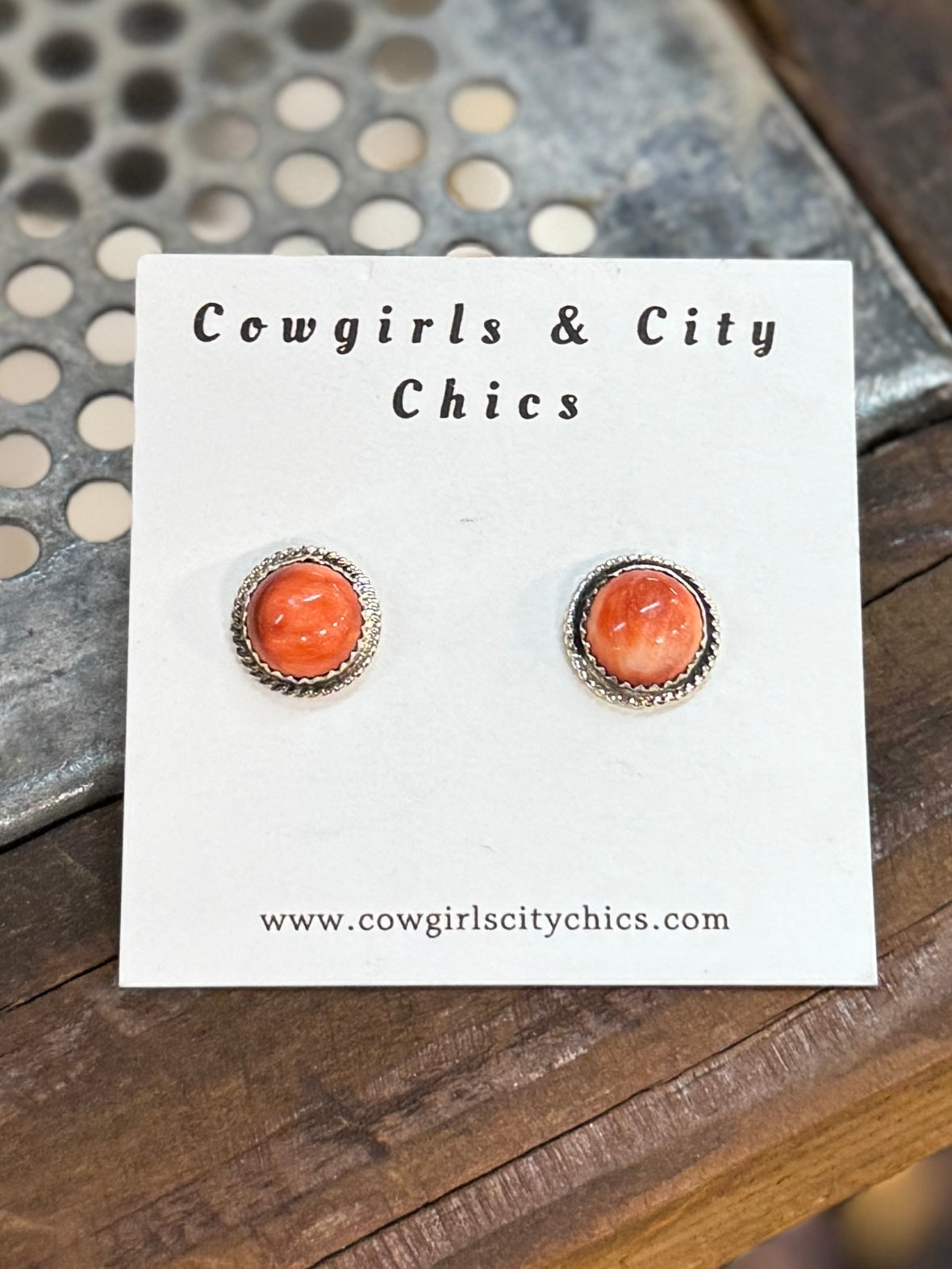 Small Spiny Oyster Stud Earrings