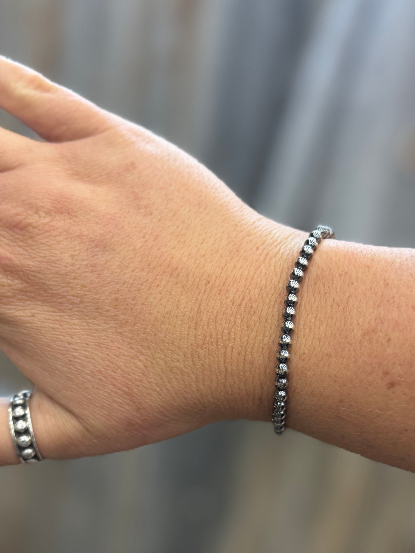 4mm {Pecos} Stretch Pearl Bracelet