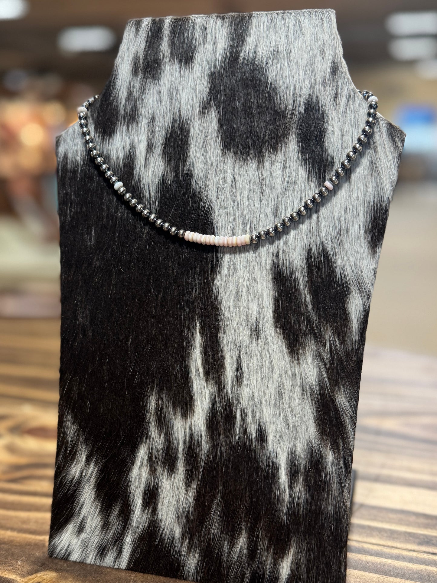 {Sea Waves} Pink Conch & Silver Navajo Pearl Necklace