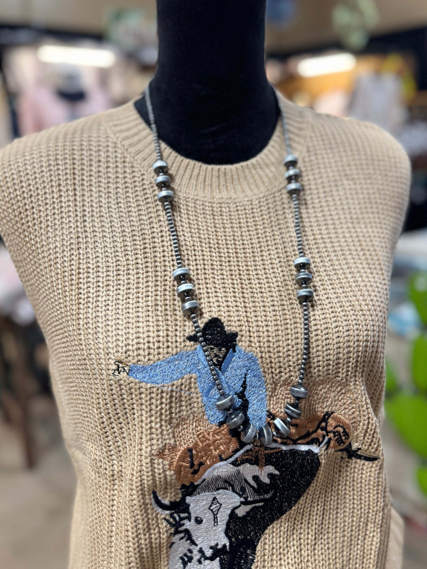 {Blu} Long Pearl Fashion Necklace