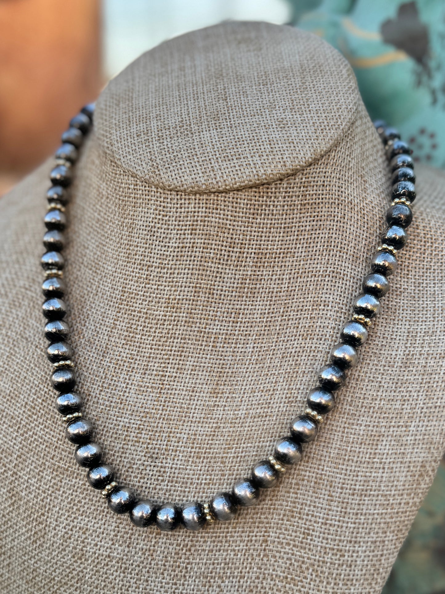 {Dallas} Gold & Pearl Necklace