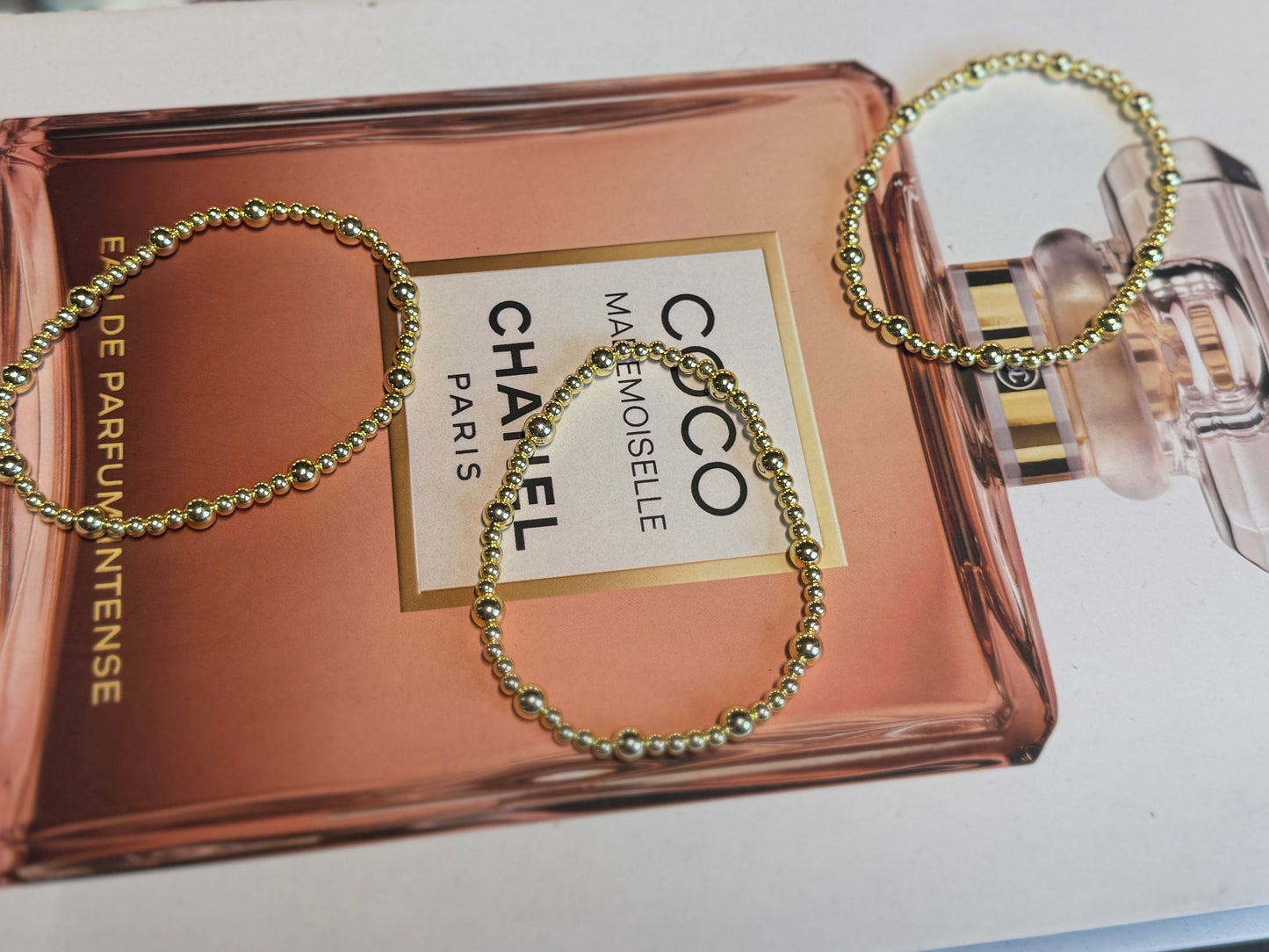 Plain Gold Graduated Bead Bracelet