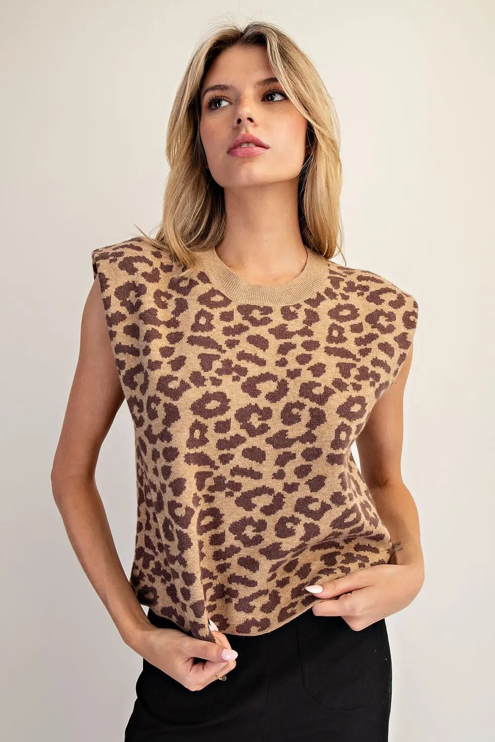 {WILD} Leopard Print Sleevless Sweater