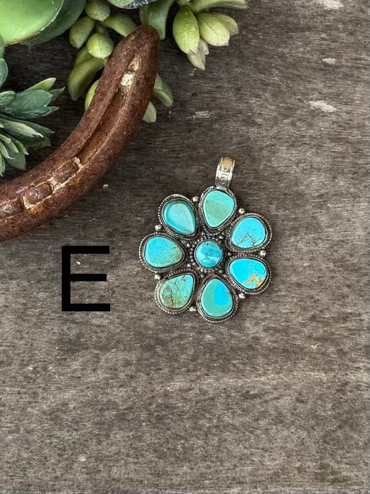 Kingman Round Cluster Pendent - Cowgirls & City Chics