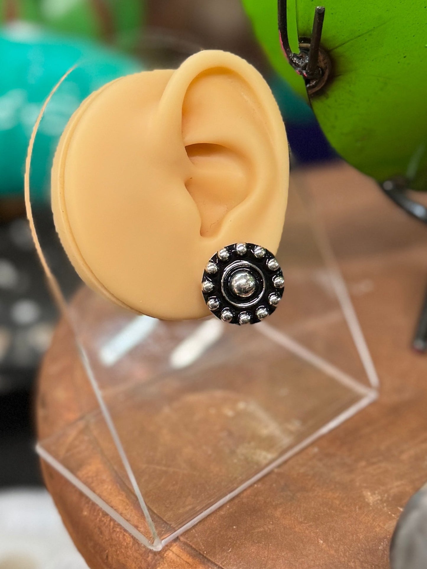 Southwest Conch Earrings - Cowgirls & City Chics