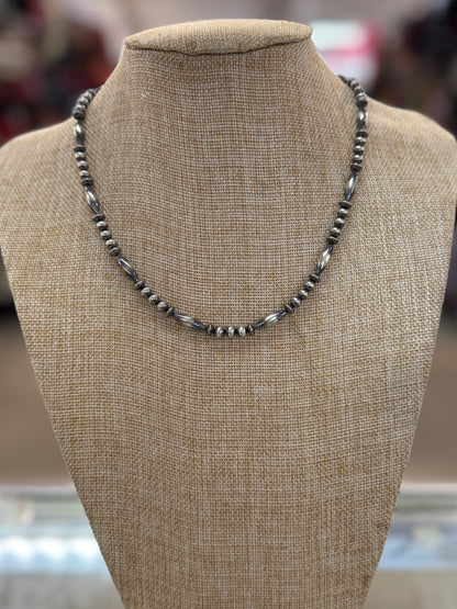 {Gypsy} Barrel Silver Pearl Necklace
