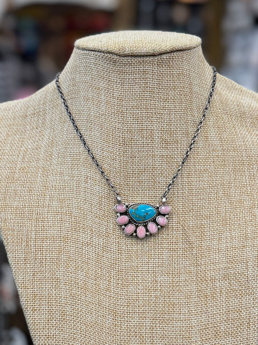 {Cody} Kingman & Pink Conch Stamped Silver Necklace