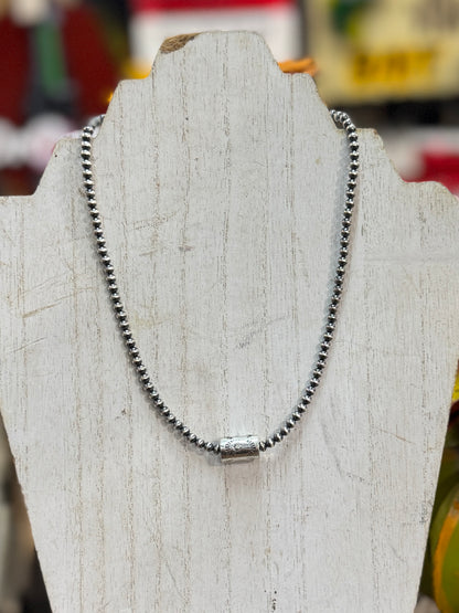 {San Marcos} Single Stamped Pearl Necklace