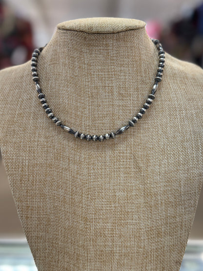 {Boho Babe} Barrel Pearl Necklace