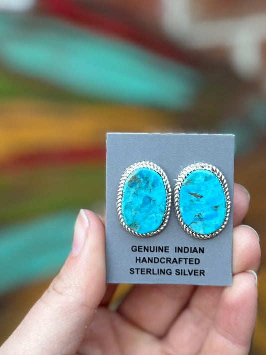 Kingman Oval Stud Earring