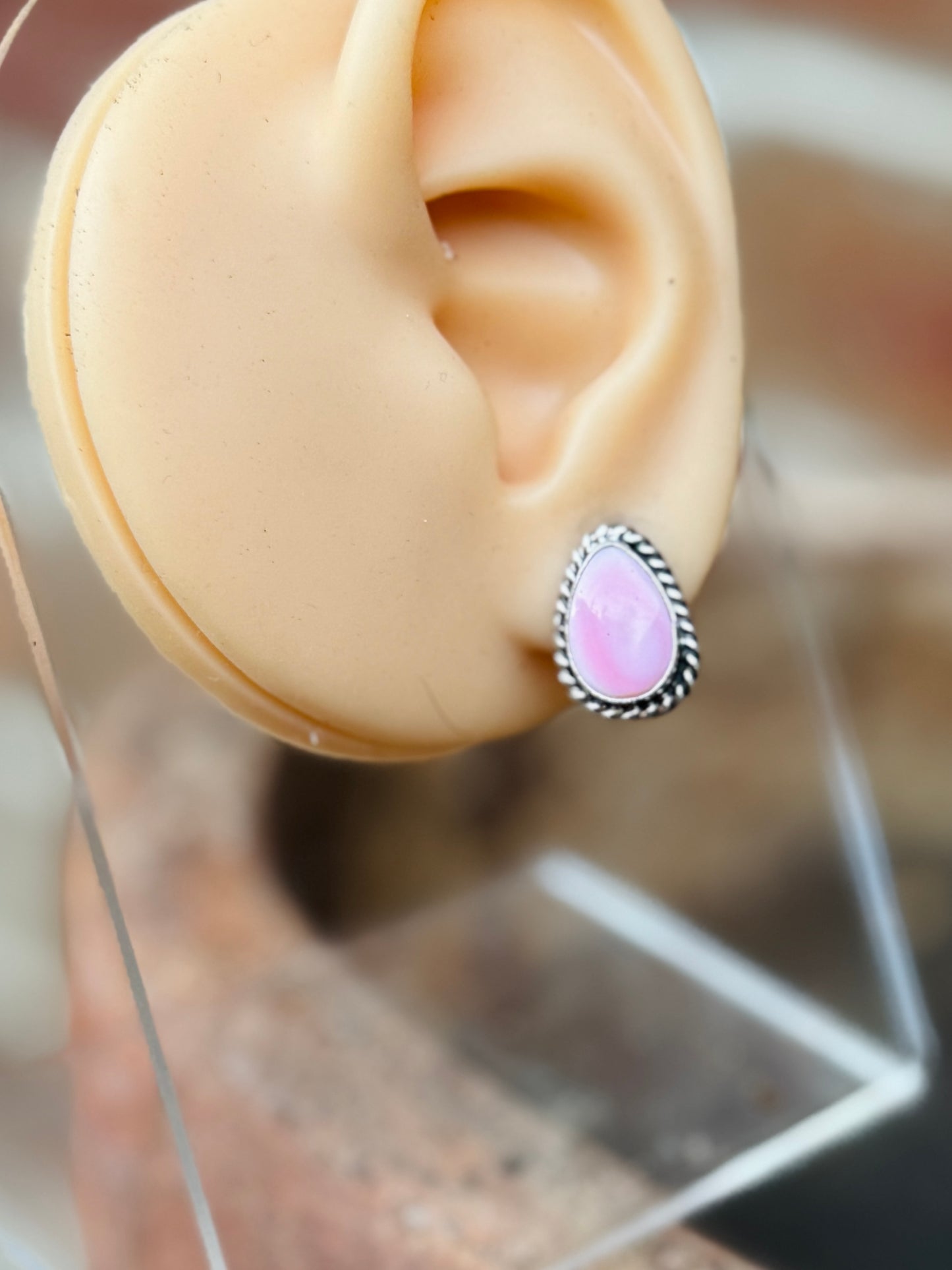 Pink Conch Drop Stud Earrings