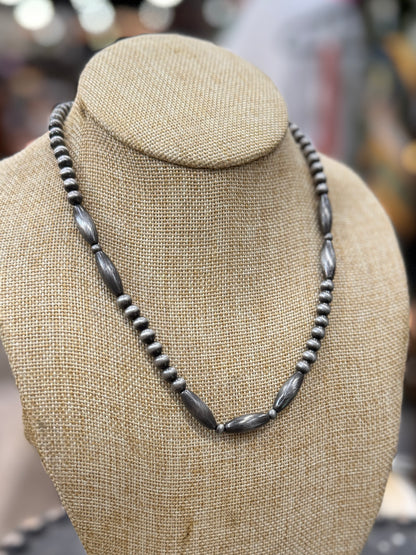 ✨{Lone Star} Barrel Beaded Necklace