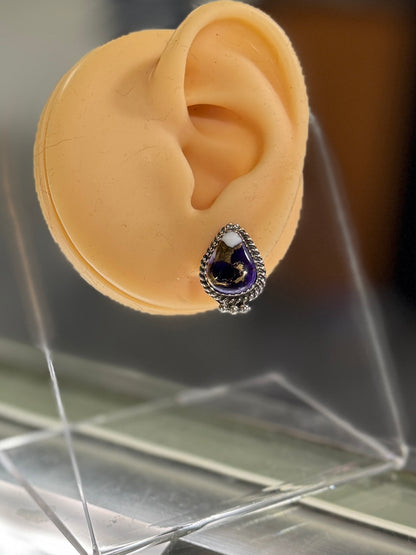 Lavender Dahila Stud Earrings