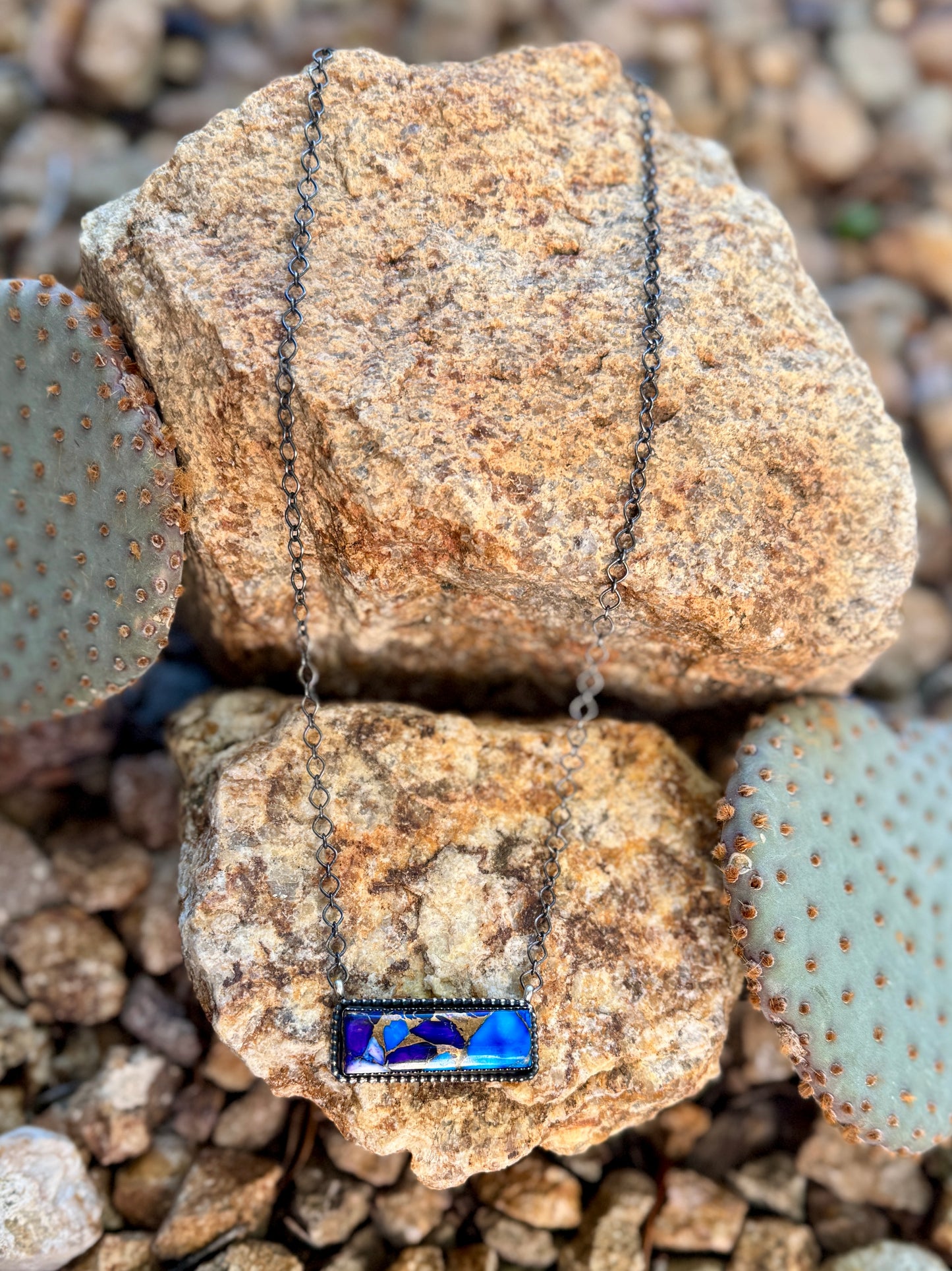 Blue Dahlia Bar Becklace