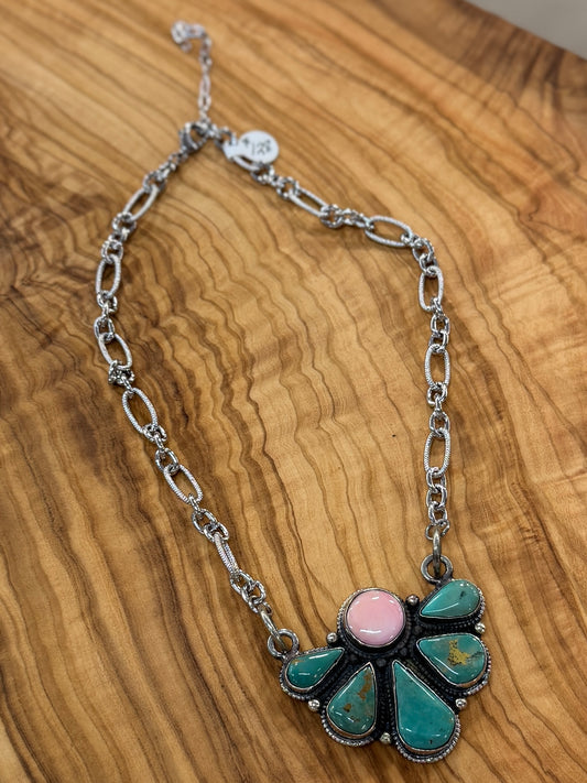 Kingman & Pink Conch Cluster Pendent Necklace