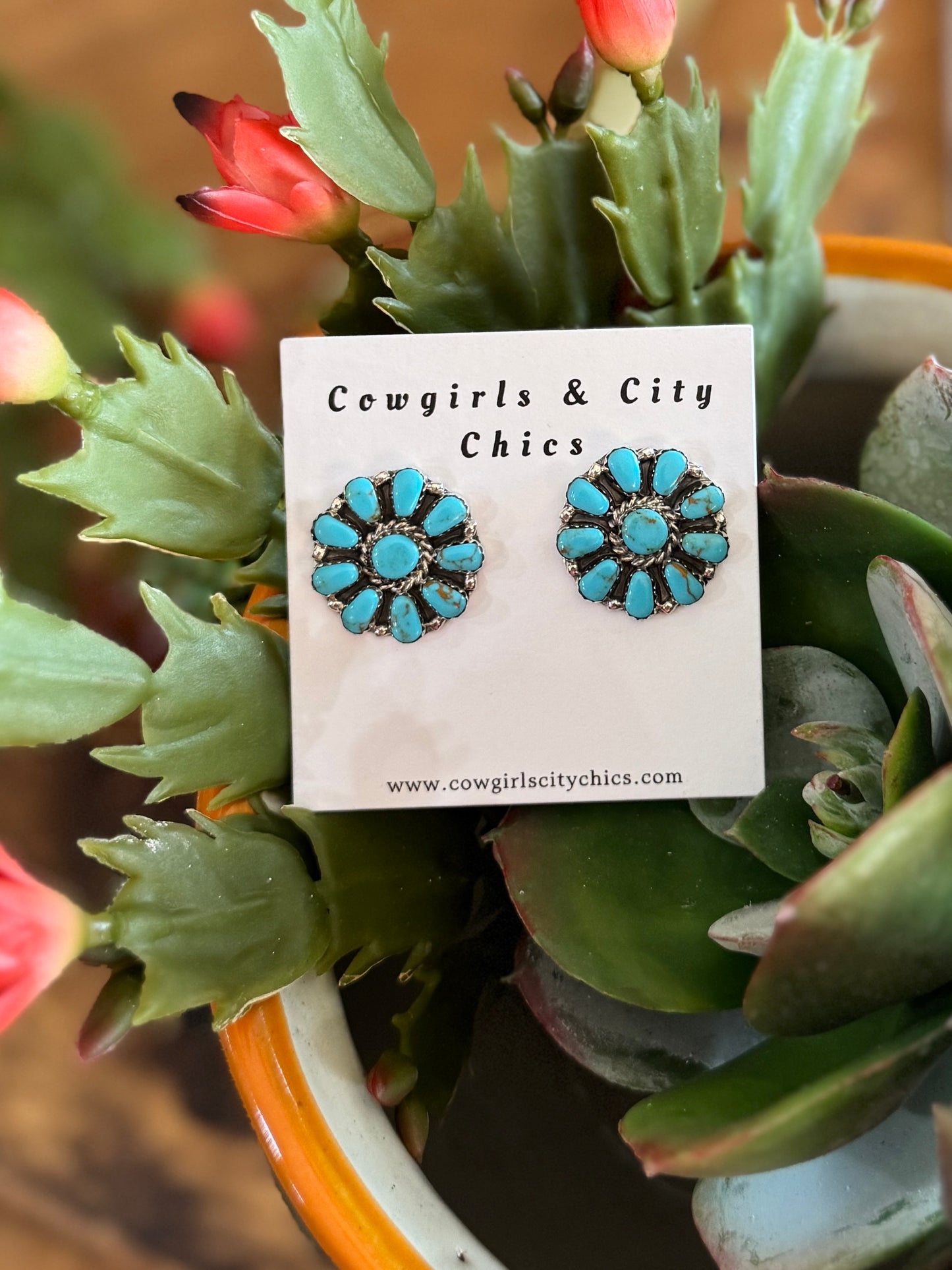 Cluster Round Stud Earrings