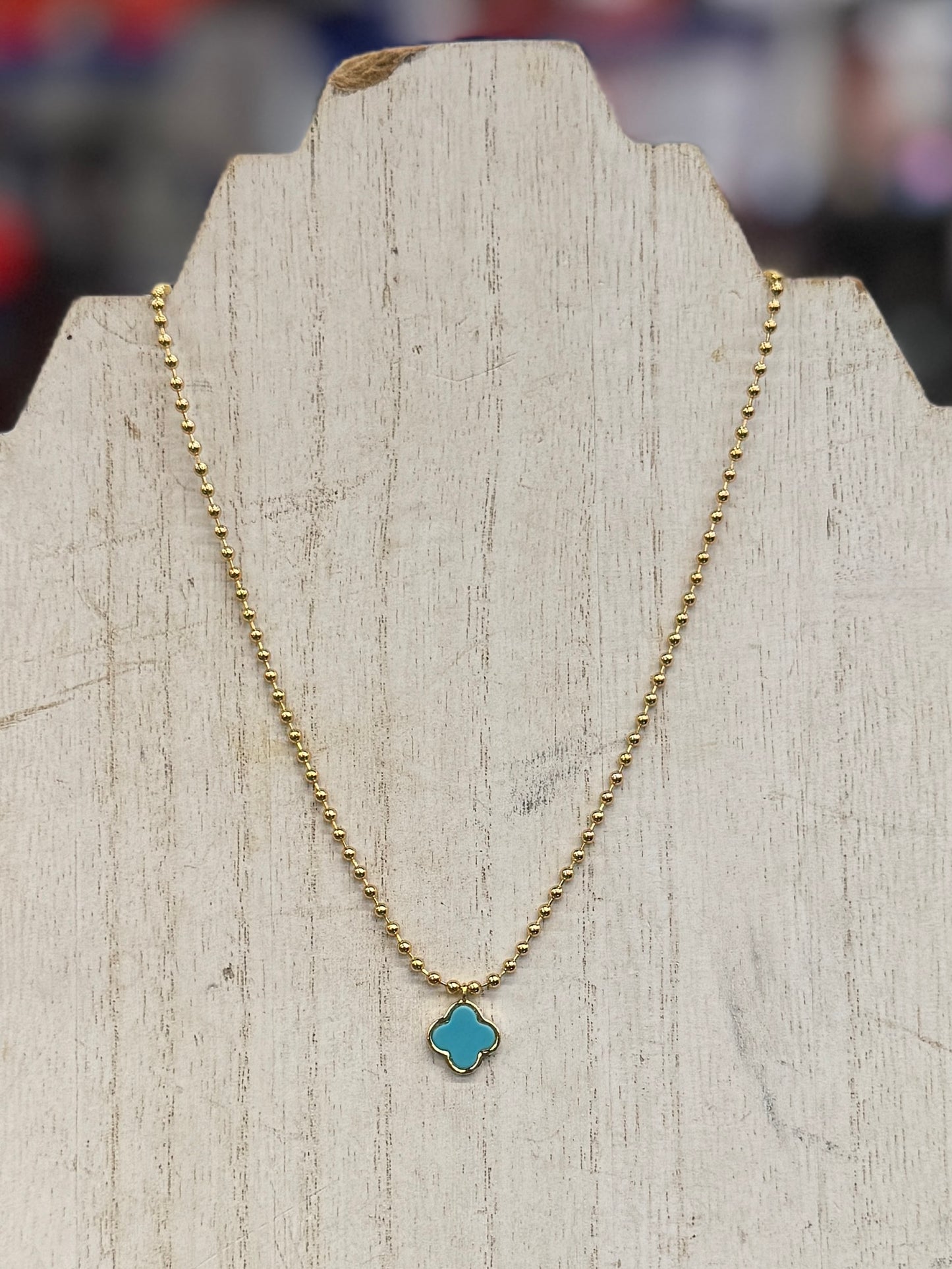 Single Turquoise Necklace