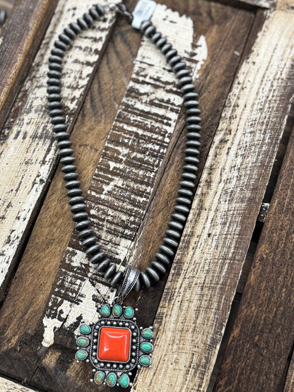 Orange/Gren Pendent Saucer Necklace