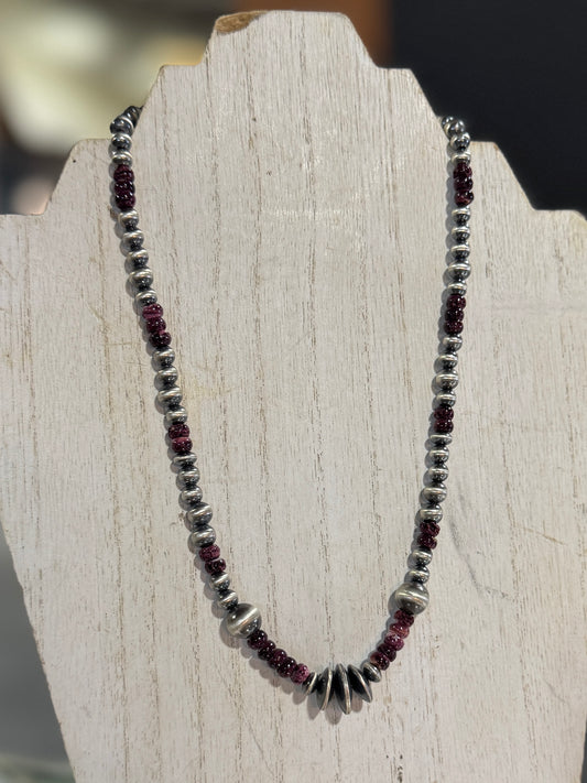 Purple Spiny Oyster Graduated Pearls Necklace