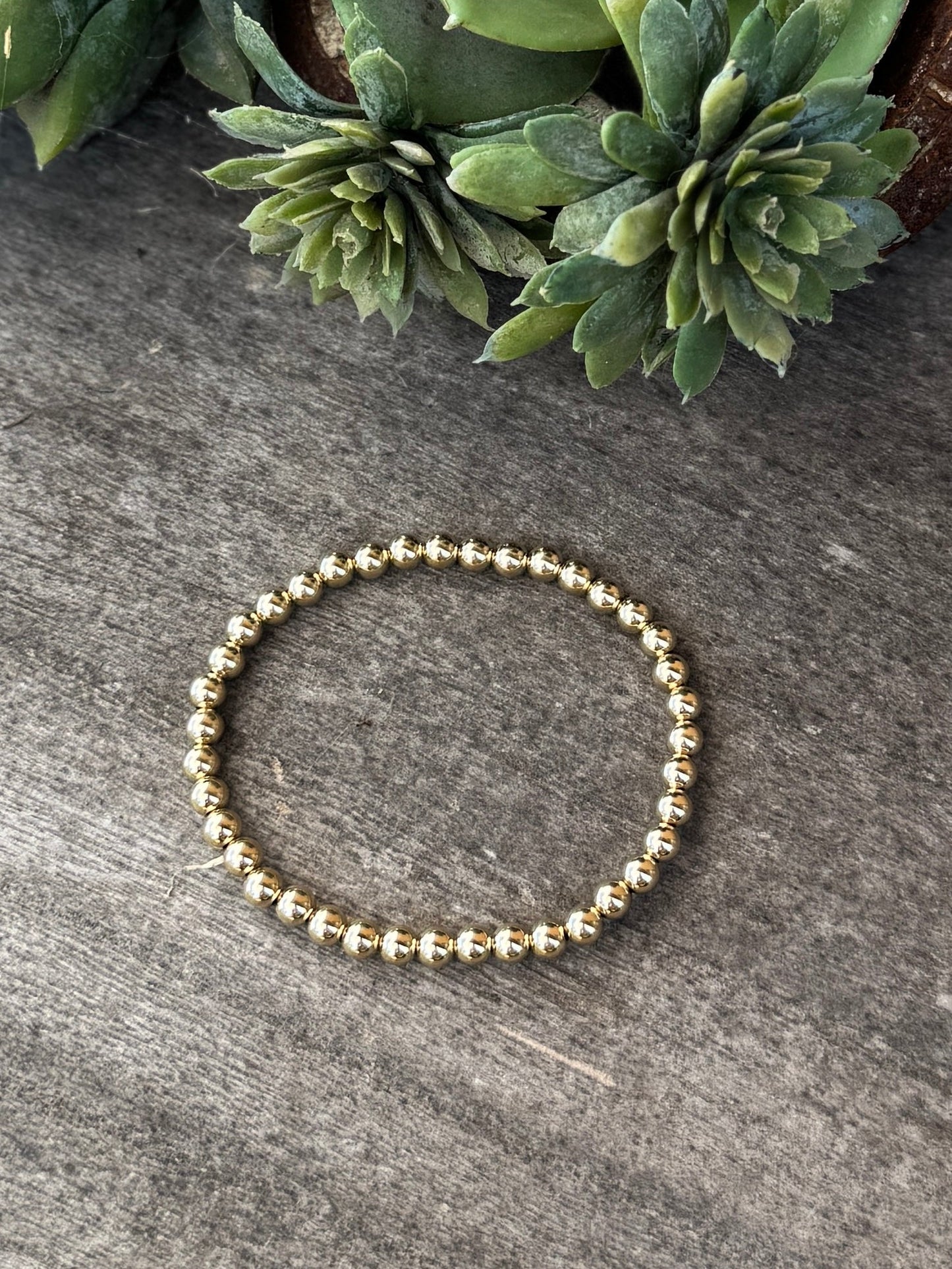 5mm Gold Filled Pearl Bracelet (Stretch) - Cowgirls & City Chics