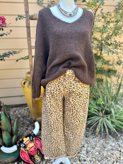 {Leopard} Risen Cropped Barrel Jean