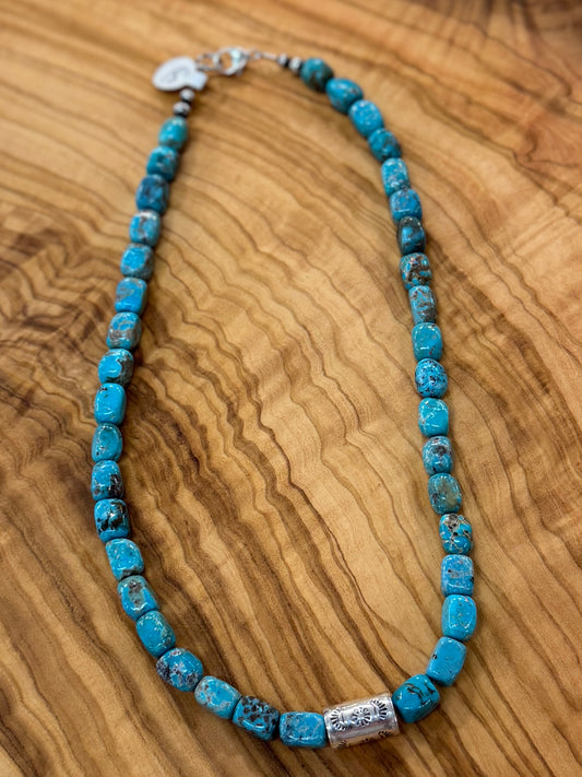 {Cabo} Kingman Beaded Necklace