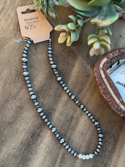 Simple Pearl Necklace