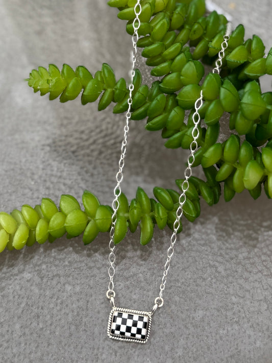 WHT/BLK Inlay Checker Bar Necklace