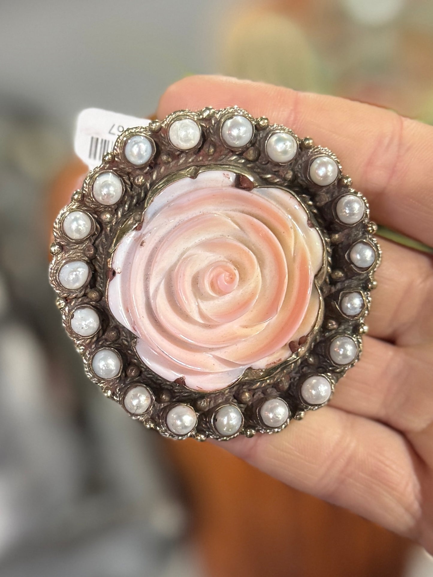 Pink Conch Rose Pendent