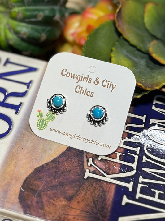 {Bella} TQ Stud Earrings