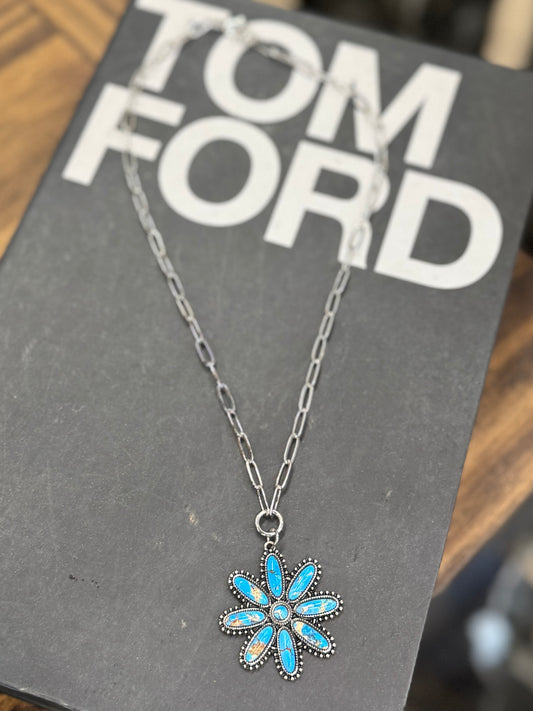 TQ Flower Blossom Necklace