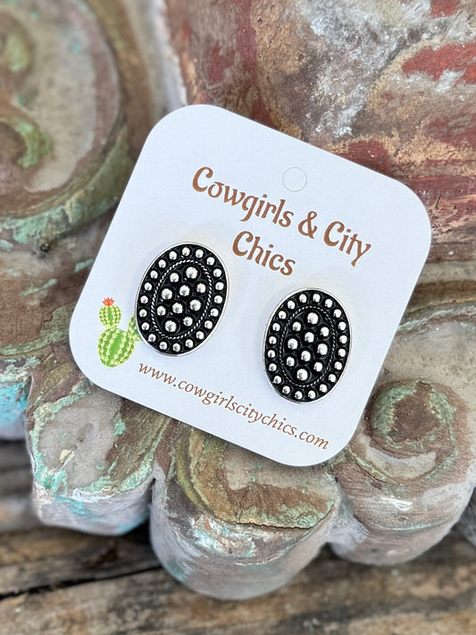 Stud Oval Earrings