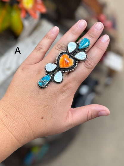 {Delta} Tri-Color Long Ring