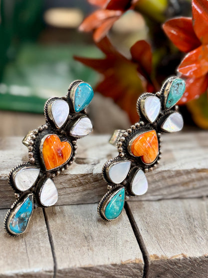 {Delta} Tri-Color Long Ring