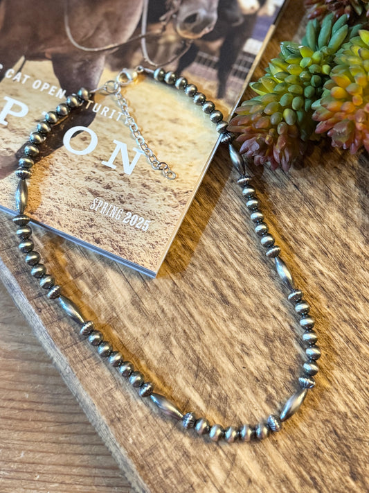{Boho Babe} Barrel Pearl Necklace