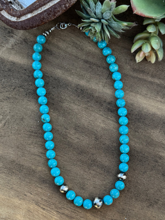 {Billie} Turquoise Pearl Chunky Necklace