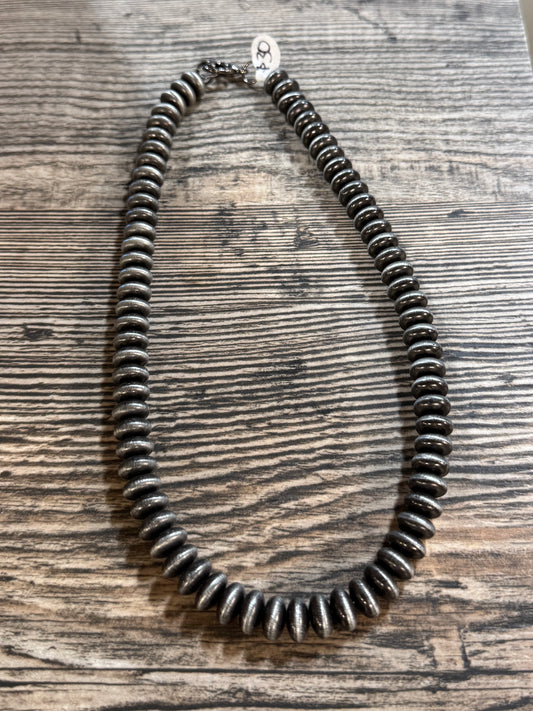 Flat Spacer Pearl Necklace